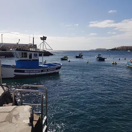 Alquilaencanarias Abrigos La Arena Appartamento *